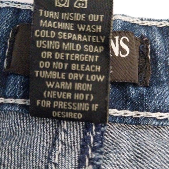 ZCO Jeans Premium Shorts 22W Denim Blue Embroidered Sequins Rhinestone Mid Rise - Picture 9 of 11